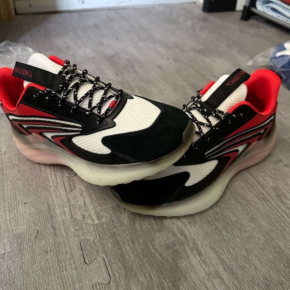 Mazinos Brand new Sz 10